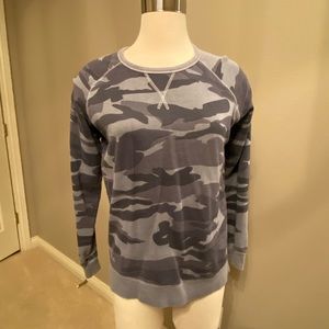 Lucky Brand Camo Sweatshirt (XS)